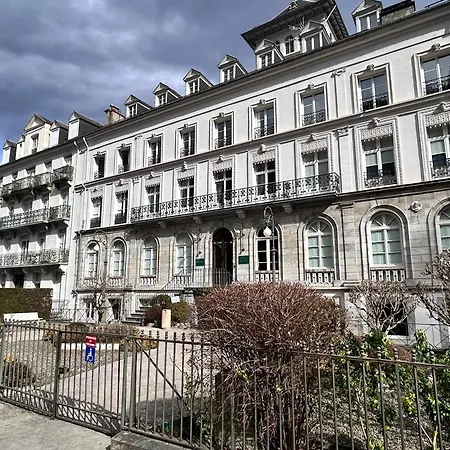 Palais D'étigny Appartement *